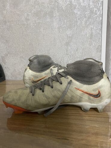 Бутсы 40 размер