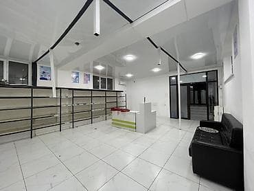 Коммерческая недвижимость: Аренда торгового помещения Светлое помещение открытой планировки — 2