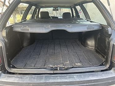 i bus: Volkswagen Passat Variant: 1993 г., 1.8 л, Механика, Бензин, Универсал — 8