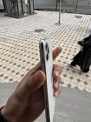 redmi 9 т: IPhone 11 Pro Max, 64 ГБ, Күмүш — 2