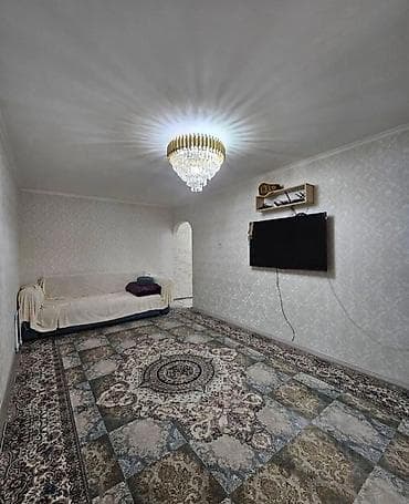 Батирлер: 2 бөлмө, 44 м², 104-серия, 1 кабат, Эски ремонт — 4