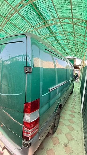 Легкий грузовик, Mercedes-Benz — 8