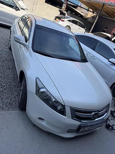 2 8: Honda Accord: 2008 г., 2.4 л, Автомат, Бензин, Седан — 3