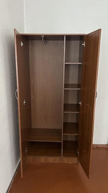 реставрация шкаф: Продаю б/у мебель Двухстворчатые шкафы с полками и две кровати — 2