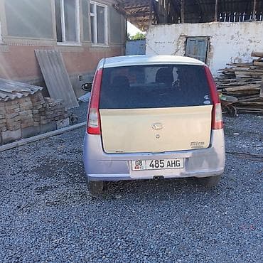 Продажа авто: Daihatsu Cuore: 2004 г., Хэтчбэк — 5