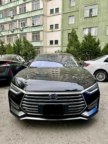 bid e5: BYD E9: 2021 г., 0.5 л, Автомат, Электромобиль, Седан — 1