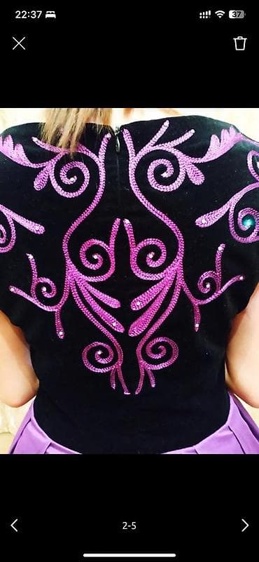 шикарный вечерний наряд: Вечернее платье от Обозовой фиолетового цвета. - Верх: бархат — 4