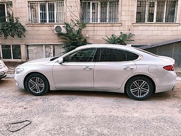 Hyundai Grandeur: 2018 г., 3 л, Автомат, Газ, Седан — 3