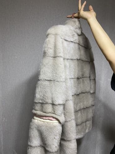 женский кошелек с отделением для карточек: Шуба, Норка, Короткая модель, S — 4