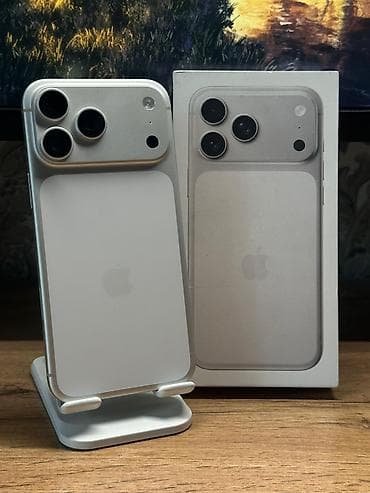 IPhone 17 Pro Max, Б/у, 512 ГБ, Белый, Зарядное устройство, Кабель, Коробка, 100 %