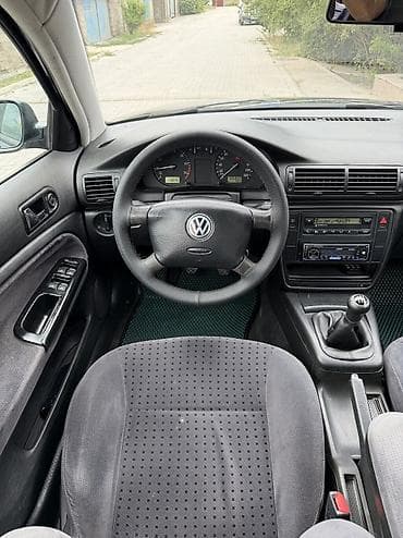 6: Volkswagen Passat: 1998 г., 1.6 л, Механика — 10