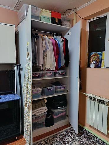 Шифоньерлер, кийидер үчүн шкафтар, Түз — 2