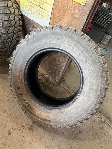 грязевая шина: Шины 265 / 70 / R 17, Всесезонная, Б/у, Комплект, Внедорожные (АТ/МТ), Китай — 3