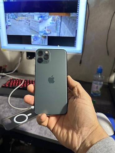 psp 3: IPhone 11 Pro, Б/у, 256 ГБ, Зеленый, Зарядное устройство, Чехол, В рассрочку, 83 % — 1