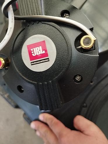 airpods node: Продаю две пассивные колонки- оригинал Yamaha и JBL, 12-дюймов. В — 5