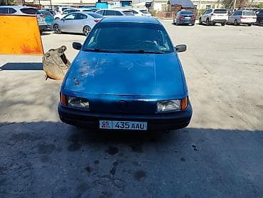 1991: Volkswagen Passat: 1991 г., Бензин, Седан — 4