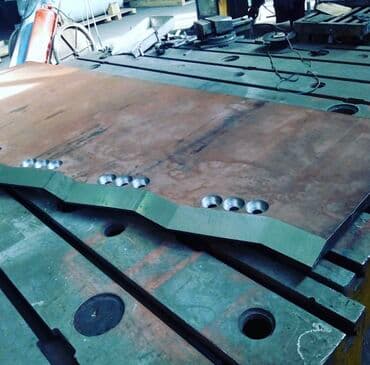 Листовая сталь Hardox.Изделия из высокопрочных сталей (режущие и at lalafo.kg Листовая сталь Hardox.Изделия из высокопрочных сталей (режущие и