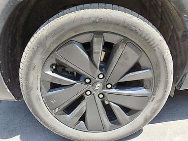 geely coolray: Lixiang L6: 2025 г., 1.5 л, Автомат, Гибрид, Кроссовер — 8