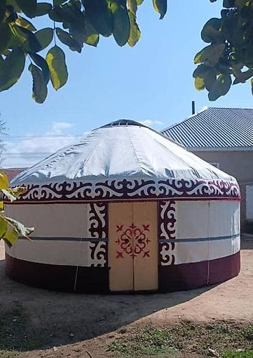 тена: Аренда Юрта палатках очок казан самовар Описание: - Просторный шатёр — 4