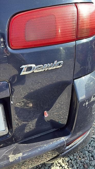 audi a4 2008: Mazda Demio: 2003 г., 1.4 л, Робот, Бензин, Хэтчбэк — 9