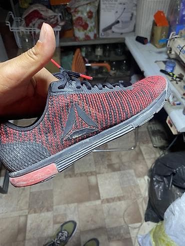 обувь польша: Мужские кроссовки, 41, Reebok, Б/у, цвет - Черный — 3