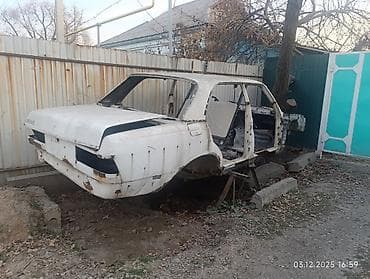 печка гигант: Кузов автомобиля Мерседес 123прошу 8000 сом.Продаю кафель белый бубез — 2