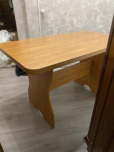 Столы: Кухонный стол, Б/у, Прямоугольный, Нераскладной — 5