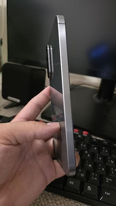 a 5: Samsung Galaxy A56, Б/у, 256 ГБ, цвет - Серый — 4