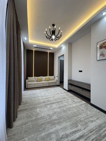 сколько стоит трёхэтажный дом: 2 комнаты, 67 м², Элитка, 10 этаж, Дизайнерский ремонт — 1