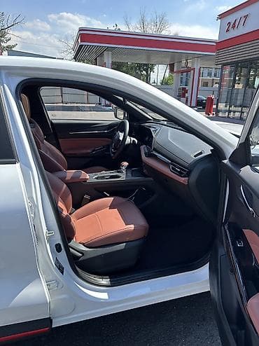 китайские машины цены: Changan X5 Plus: 2025 г., 1.5 л, Автомат, Бензин, Кроссовер — 8