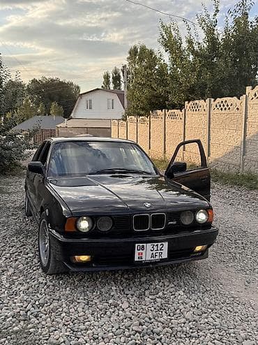 bmv m 5: BMW 5 series: 1989 г., 2.5 л, Седан — 1