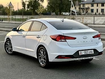 wuling mini ev: Hyundai Avante: 2018 г., 1.6 л, Автомат, Бензин, Седан — 2
