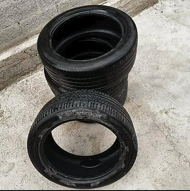 Комплект шин Hankook для легкового автомобиля. размер 245/45R18 -