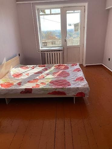 комната без подселения: 4 комнаты, Собственник, Без подселения, С мебелью частично — 5