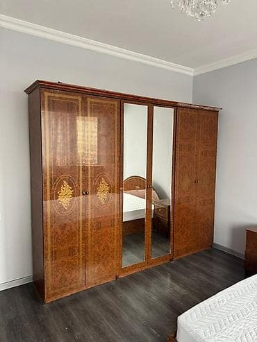 Лак жана боёк материалдары: Спальный гарнитур из натурального дерева — классика, которая не — 2