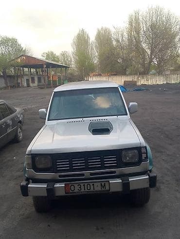 баня на колесах: Продаётся рамный внедорожник 5-дверный, серебристо-зелёный — 3