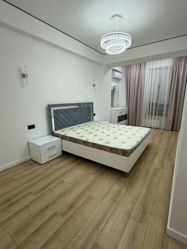 Гараждар: 3 бөлмө, Менчик ээси, Чогуу жашоосу жок, Толугу менен эмереги бар — 6