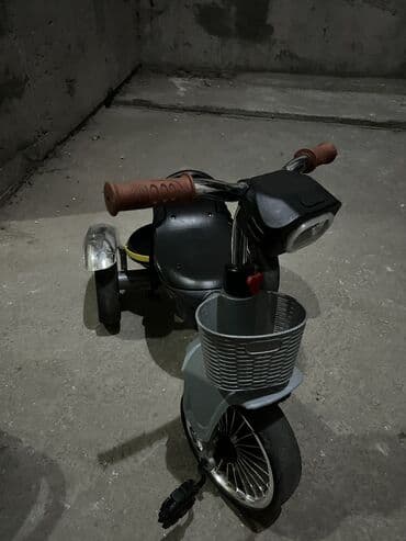 связи с переездом: В отличном состоянии — 2