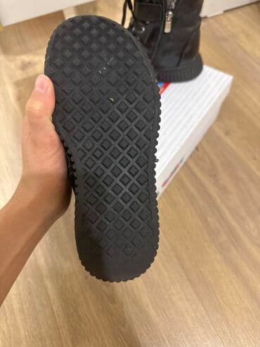 сапоги военные: Сапоги зимние, девочковые, полностью кожаные, внутри теплый мех — 4