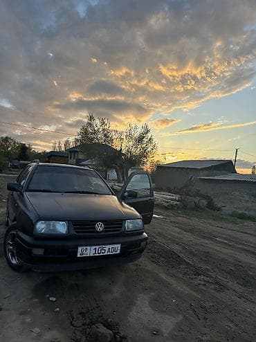 молдинг венто: Volkswagen Vento: 1993 г., 1.8 л, Механика, Бензин — 5