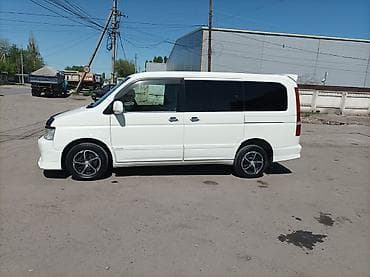 step: Honda Stepwgn: 2002 г., 2 л, Бензин, Минивэн — 3