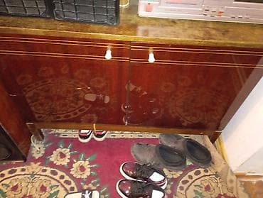 кухонный буфет: Стенка-шкаф, Тип стенки-шкафа: Советская, Для зала, Особенности: Для хранения посуды — 2