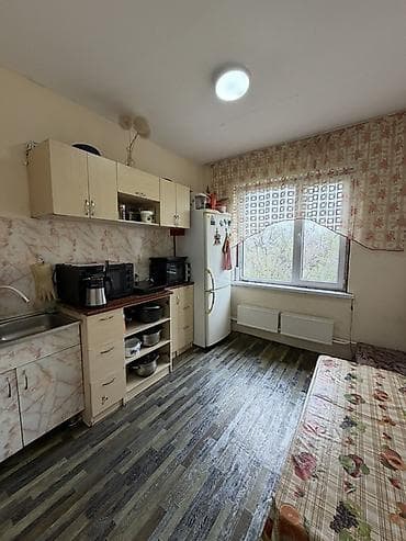 продаю квартиру мкр достук: 2 комнаты, 49 м², 105 серия, 3 этаж, Косметический ремонт — 3