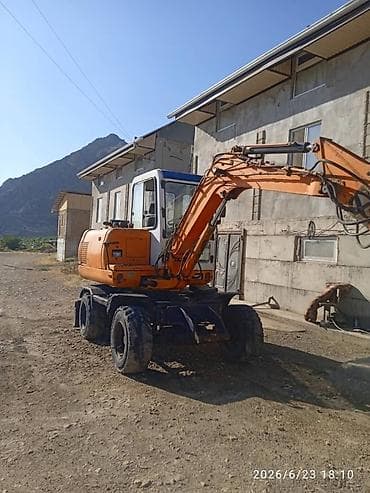 Экскаватор, Hyundai, 2000 г., Колесный at lalafo.kg Экскаватор, Hyundai, 2000 г., Колесный