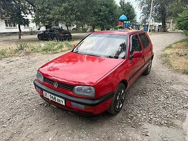Продажа авто: Volkswagen Golf: 1993 г., 1.6 л, Механика, Бензин, Хэтчбэк — 2