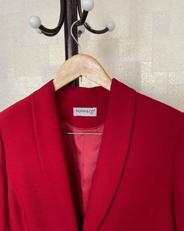 двойка мурской: Продается юбочный костюм. Размер 40, бренд MURAY&CO В идеальном — 4