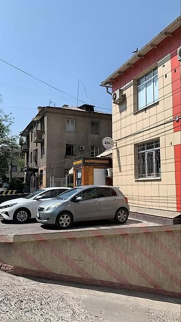 Продажа авто: Toyota Yaris: 2008 г., 1.3 л, Механика, Бензин, Хэтчбэк — 8