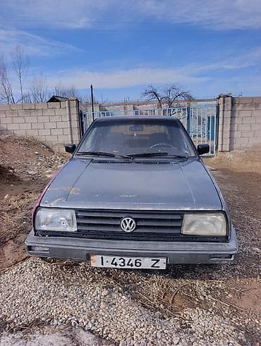 машина бугати: Volkswagen Jetta: 1989 г., 1.8 л, Механика, Седан — 1