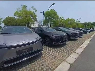 lexus rx 2002: Toyota bZ4X: 2023 г., Электромобиль, Кроссовер — 4