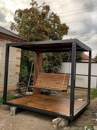 Садовые качели Металл, Со спинкой, С крышей at lalafo.kg Садовые качели Металл, Со спинкой, С крышей